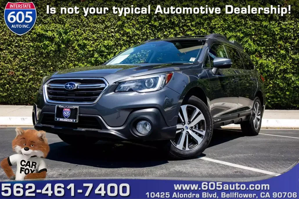 2018 Subaru Outback Limited photo 1