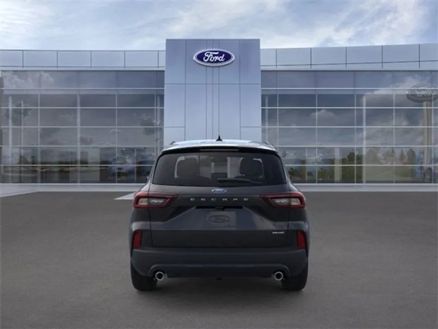 2025 Ford Escape ST-Line photo 1