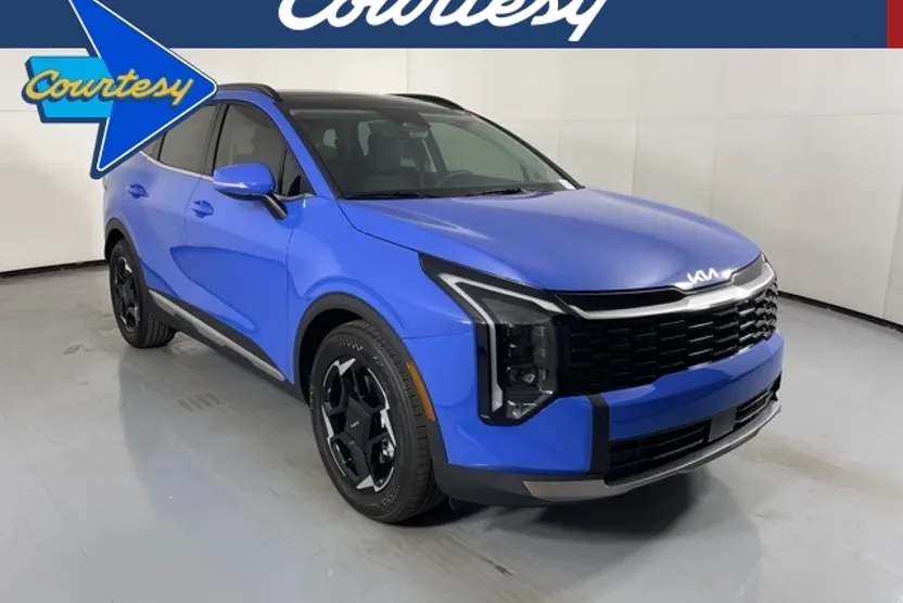 2026 Kia Sportage EX photo 1
