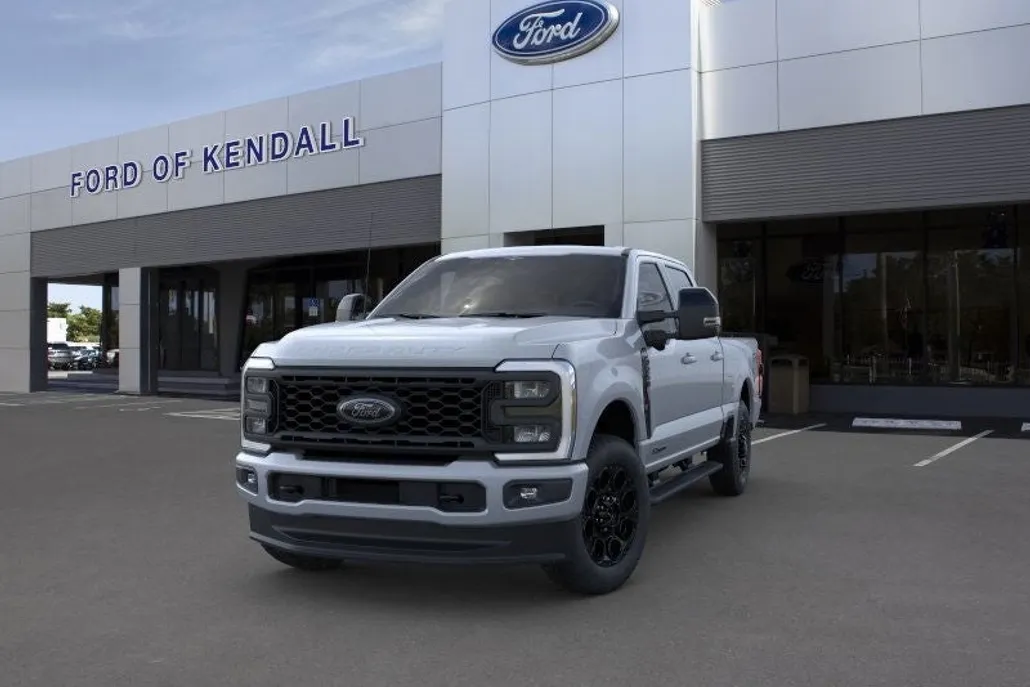 2025 Ford F-250 photo 1