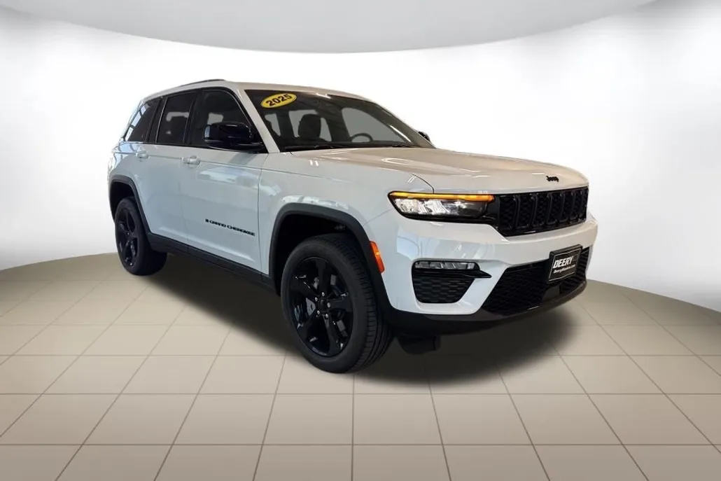 2025 Jeep Grand Cherokee Limited photo 1