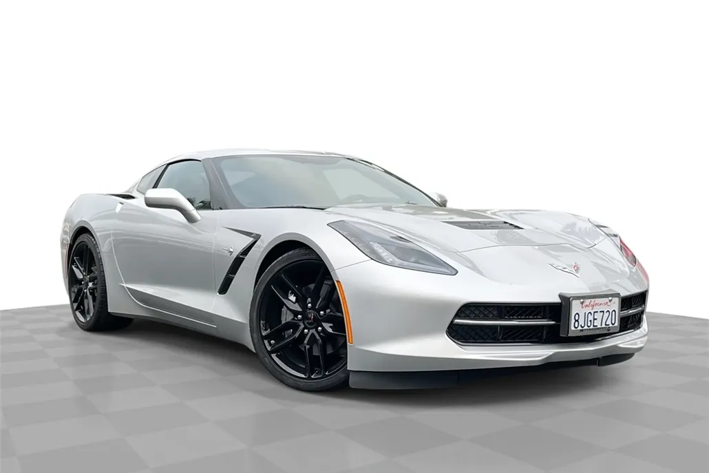 2019 Chevrolet Corvette Stingray 1LT photo 1