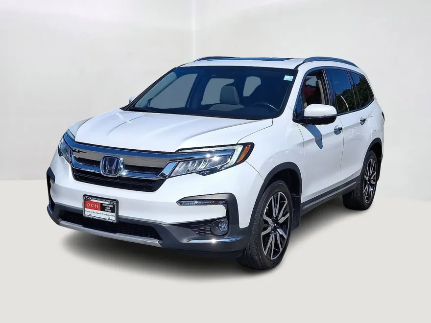 2022 Honda Pilot Touring photo 1