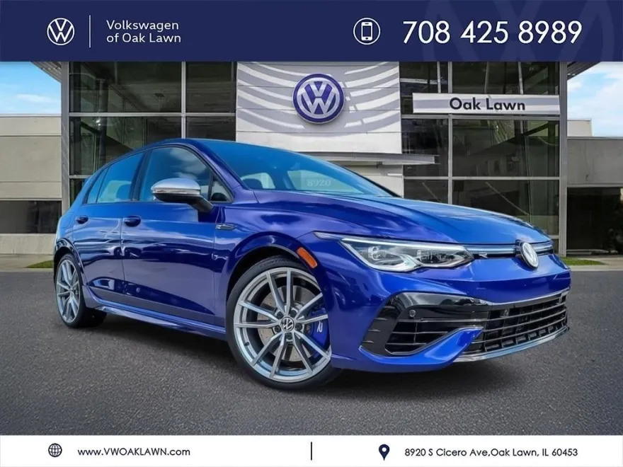 2024 Volkswagen Golf R photo 1