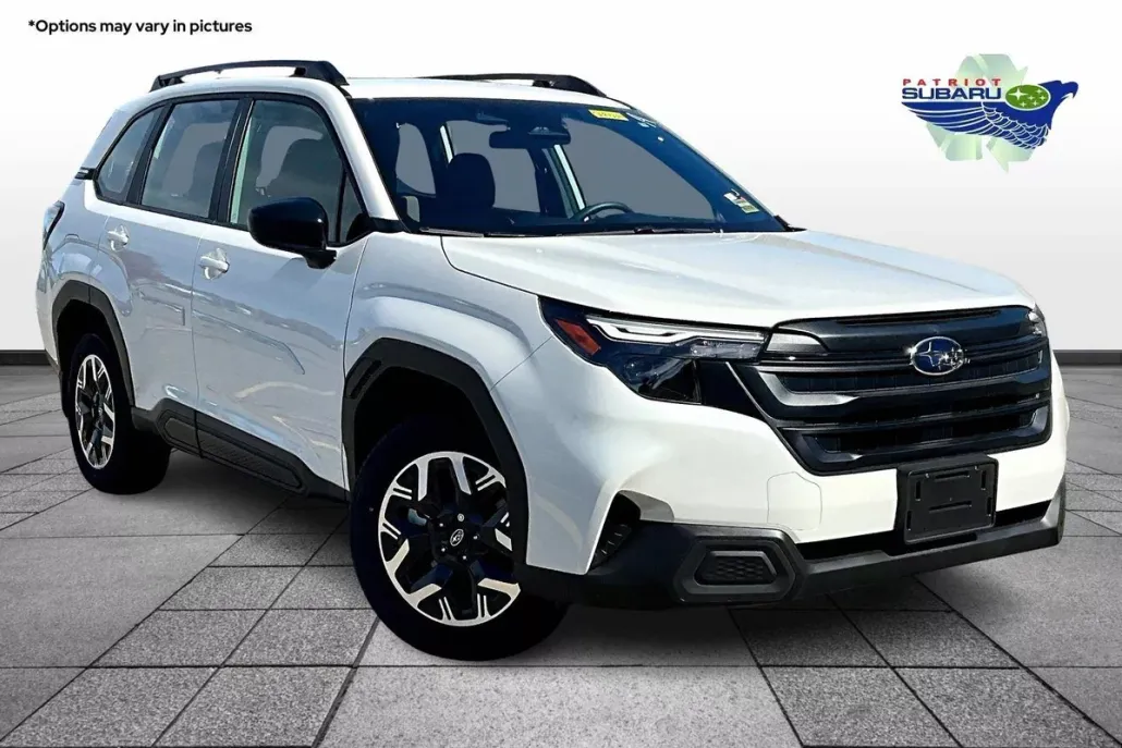 2025 Subaru Forester Base photo 1