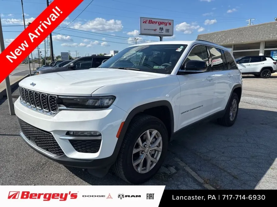 2023 Jeep Grand Cherokee Limited photo 1