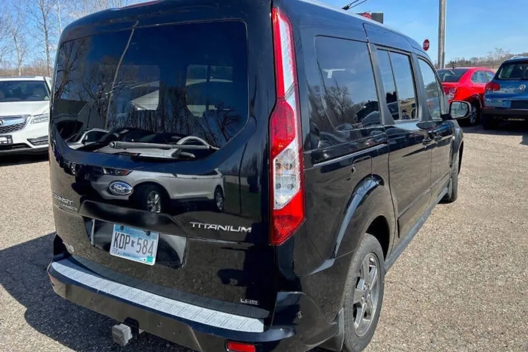 2021 Ford Transit Connect Titanium photo 1