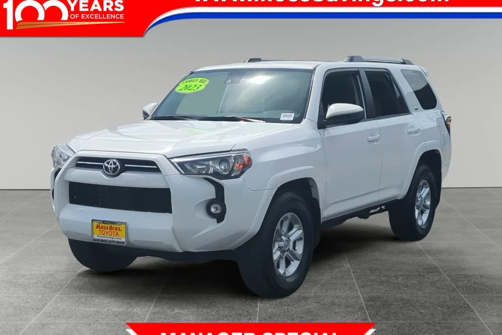 2023 Toyota 4Runner SR5 photo 1