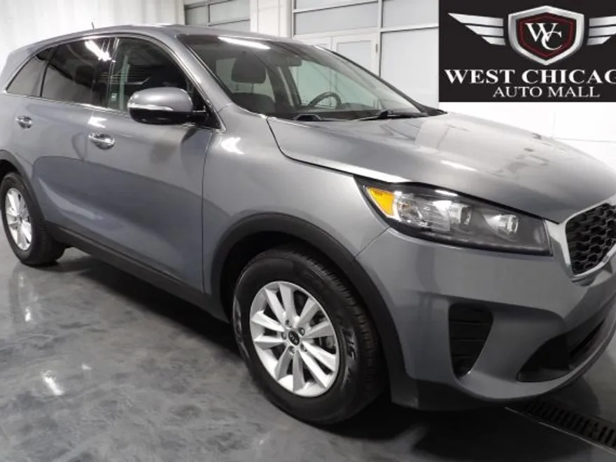 2020 Kia Sorento LX photo 1