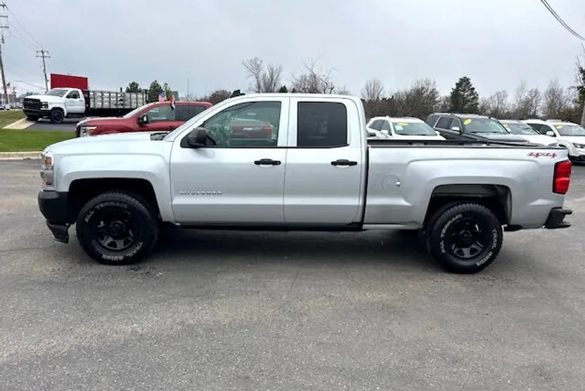 2017 Chevrolet Silverado 1500 Work Truck photo 1
