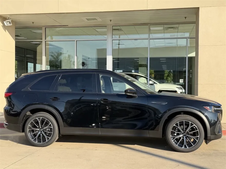 2025 Mazda CX-70 Plug-in Hybrid Premium photo 1