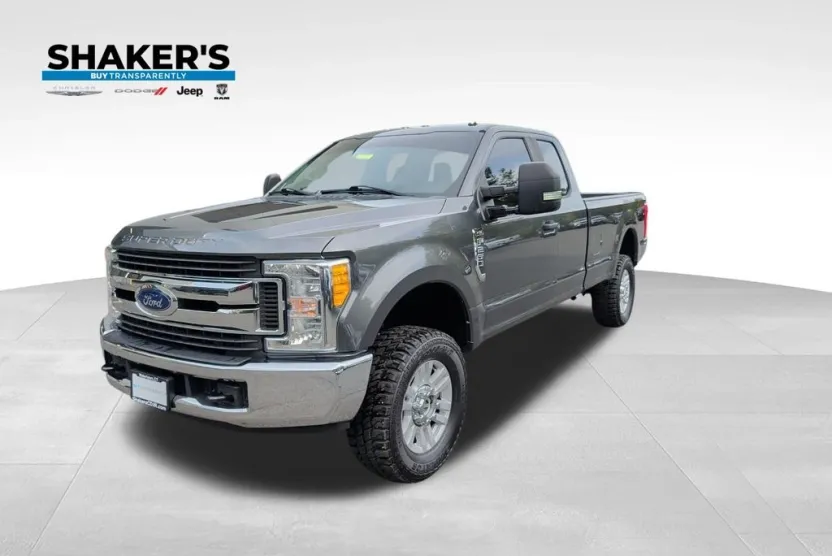 2017 Ford F-250 XL photo 1