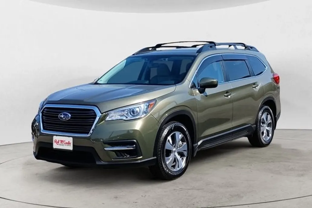 2022 Subaru Ascent Premium photo 1