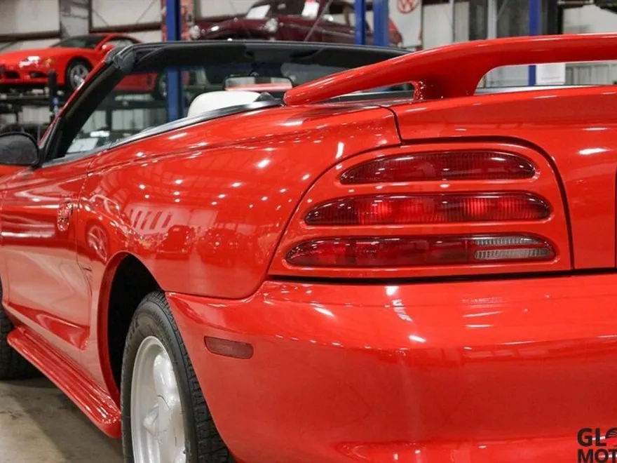 1994 Ford Mustang GT Convertible photo 10