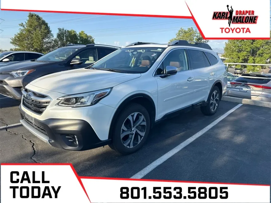 2022 Subaru Outback Touring photo 1