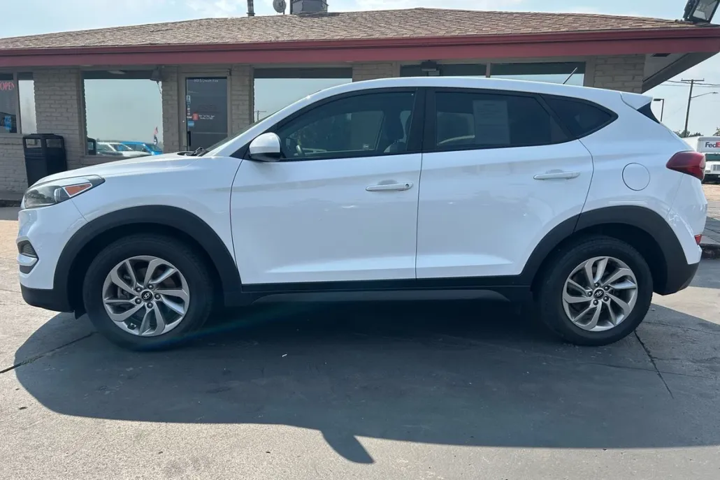 2018 Hyundai Tucson SE photo 1