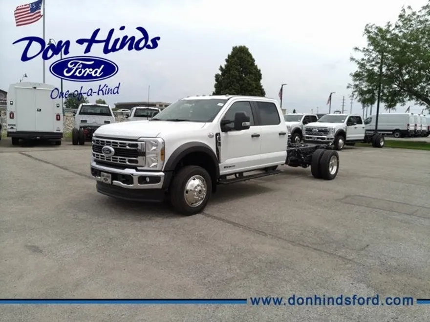 2025 Ford F-550 XL photo 1