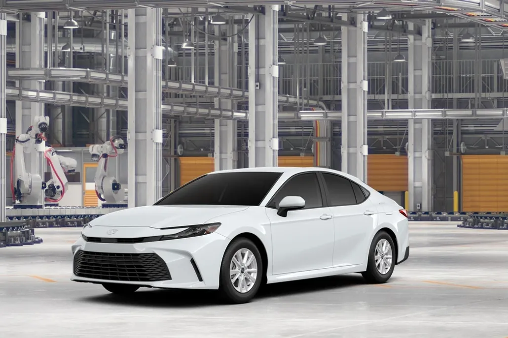 2026 Toyota Camry LE photo 1
