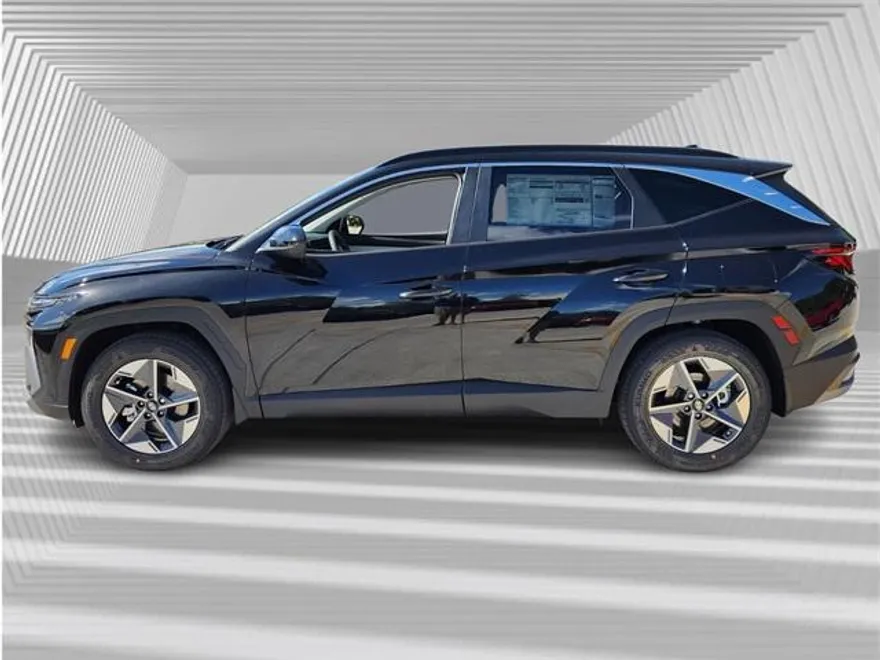 2026 Hyundai Tucson SEL photo 1
