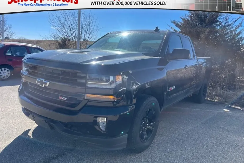 2016 Chevrolet Silverado 1500 Z71 photo 1