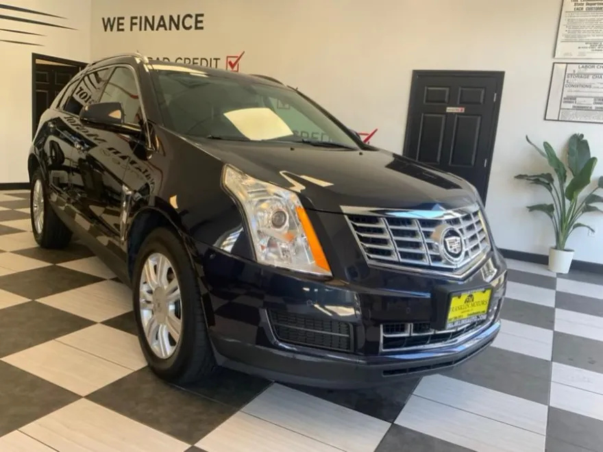 2016 Cadillac SRX Luxury photo 1
