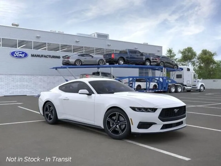 2025 Ford Mustang EcoBoost photo 1