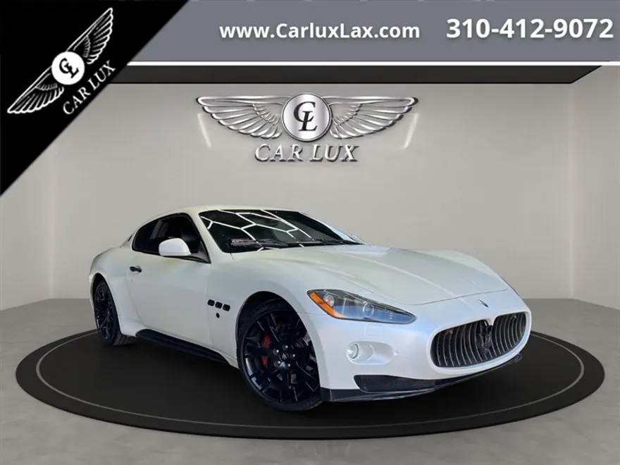 2011 Maserati Granturismo S photo 1