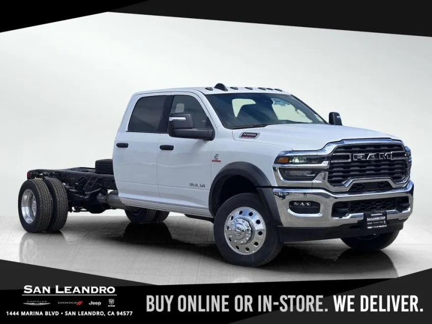 2025 Ram 5500 photo 1