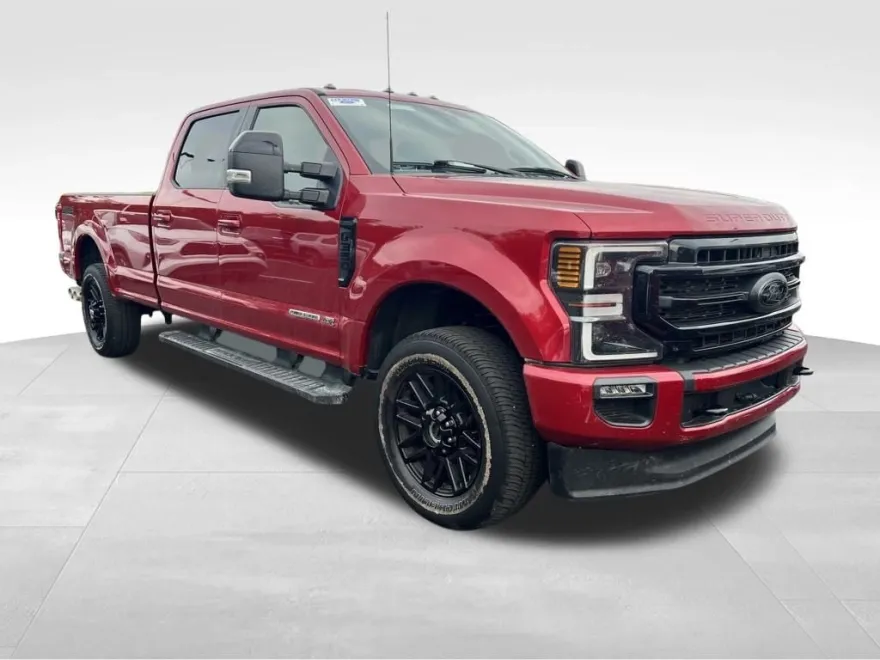 2022 Ford F-350 Lariat photo 1