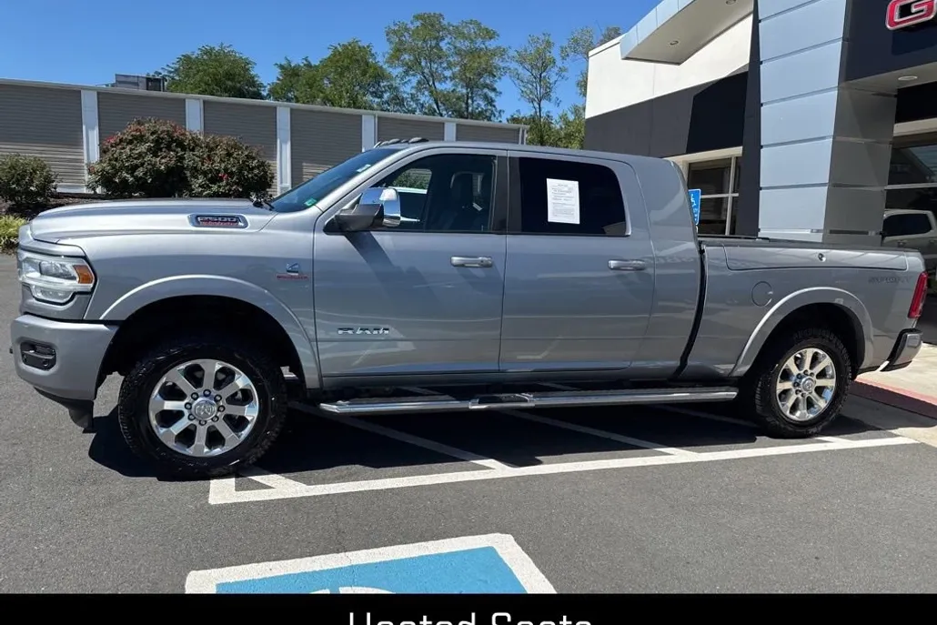 2022 Ram 2500 Laramie photo 1