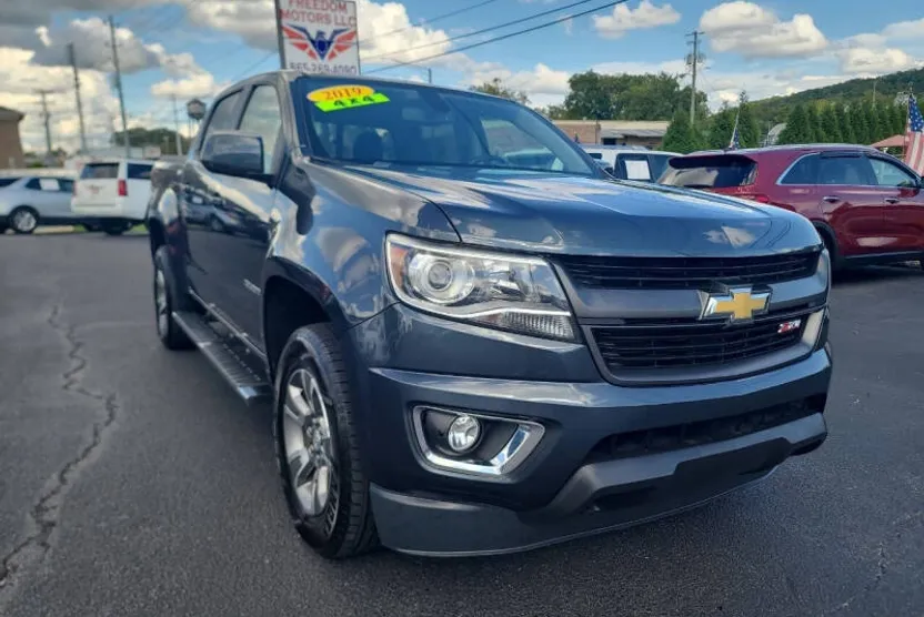 2019 Chevrolet Colorado Z71 photo 1