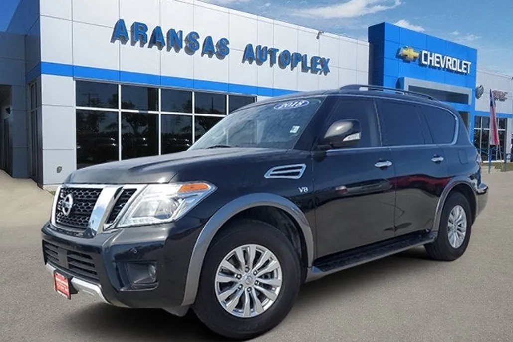 2018 Nissan Armada SV photo 1