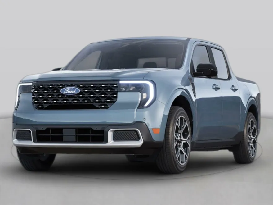 2025 Ford Maverick XLT photo 1