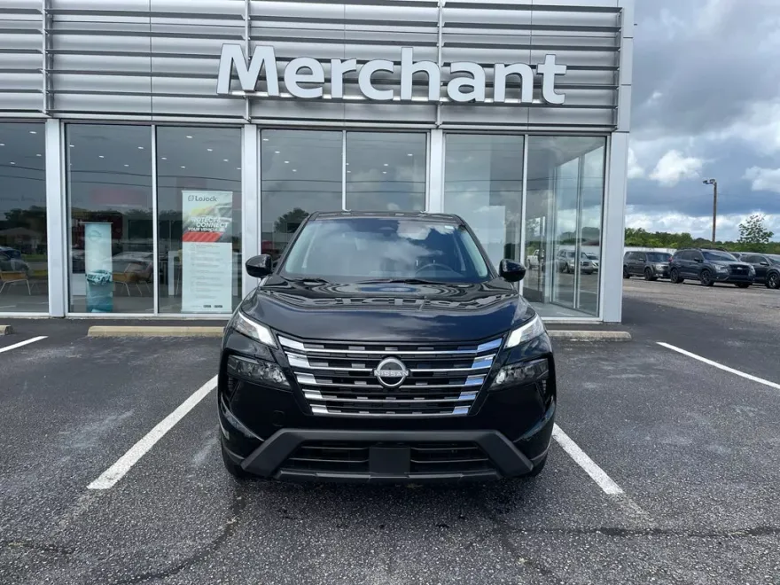 2024 Nissan Rogue SV photo 1