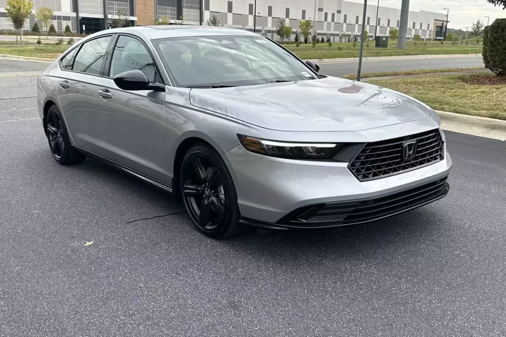 2025 Honda Accord Hybrid Sport-L photo 1