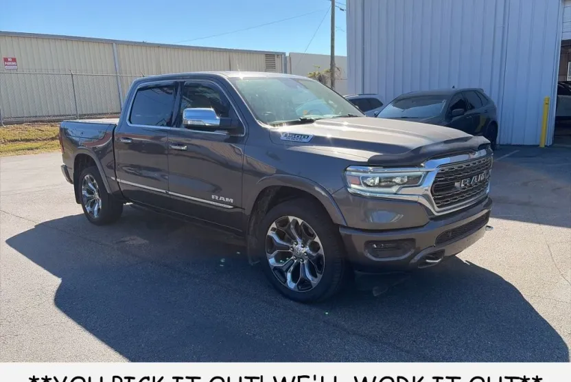 2020 Ram 1500 Limited photo 1