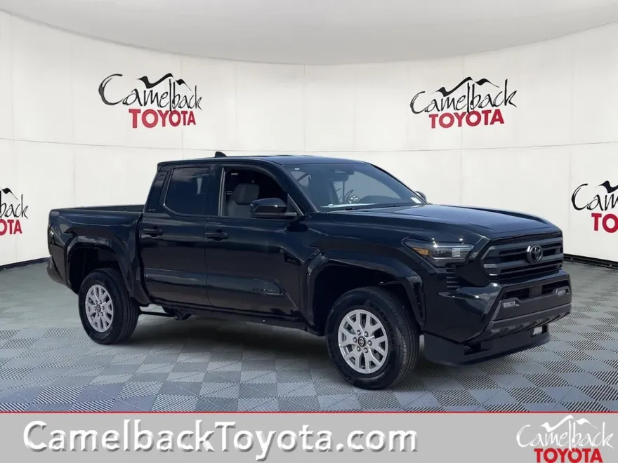 2025 Toyota Tacoma SR5 photo 1