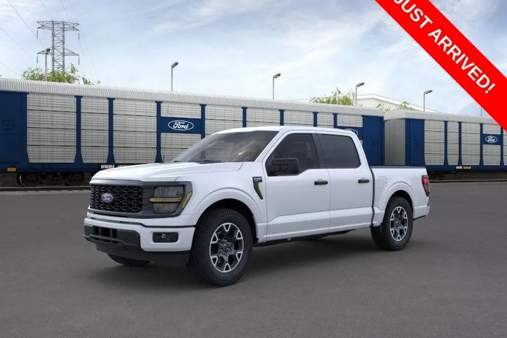 2025 Ford F-150 STX photo 1