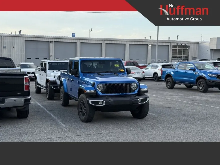 2024 Jeep Gladiator Sport S photo 1
