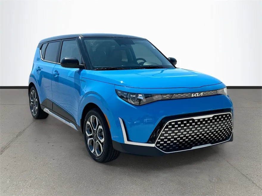 2025 Kia Soul EX photo 1