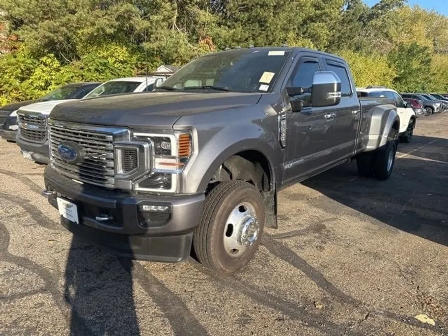2022 Ford F-350 XL photo 1