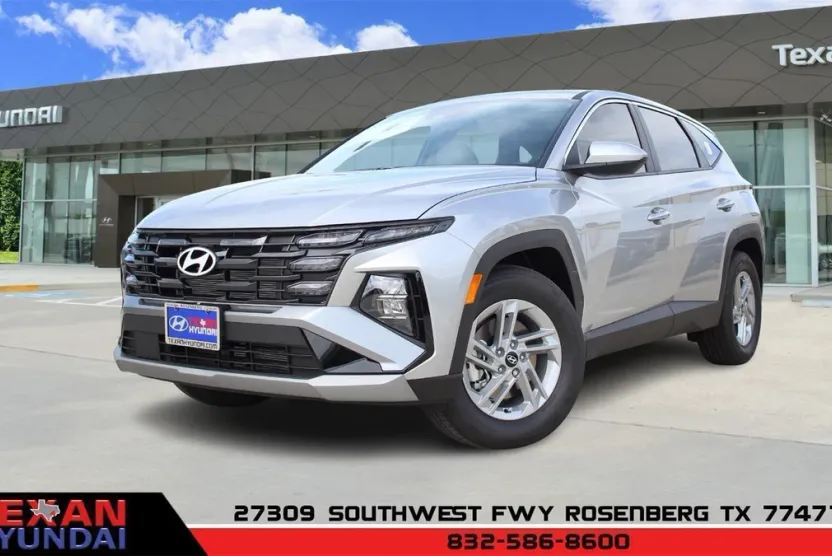 2026 Hyundai Tucson SE photo 1