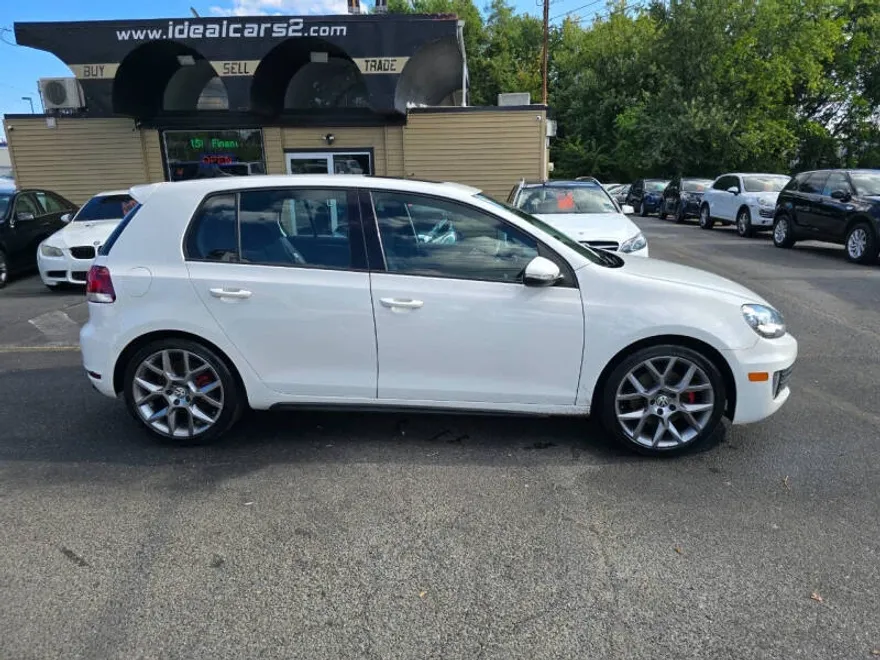 2013 Volkswagen Golf GTI photo 1