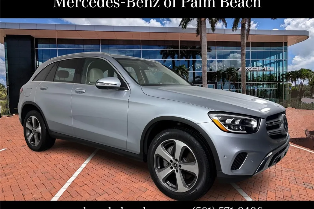 2022 Mercedes Benz GLC 300 photo 1