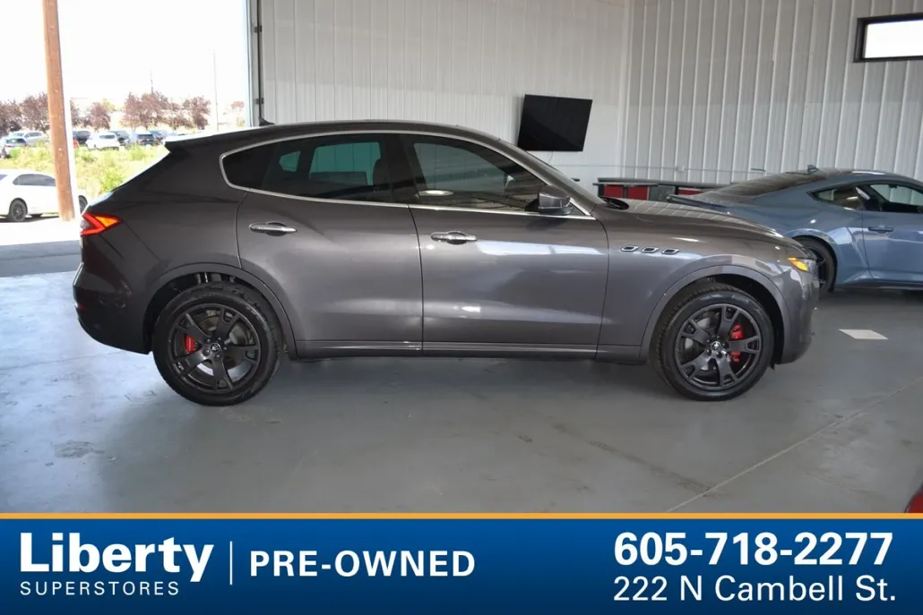 2020 Maserati Levante photo 1