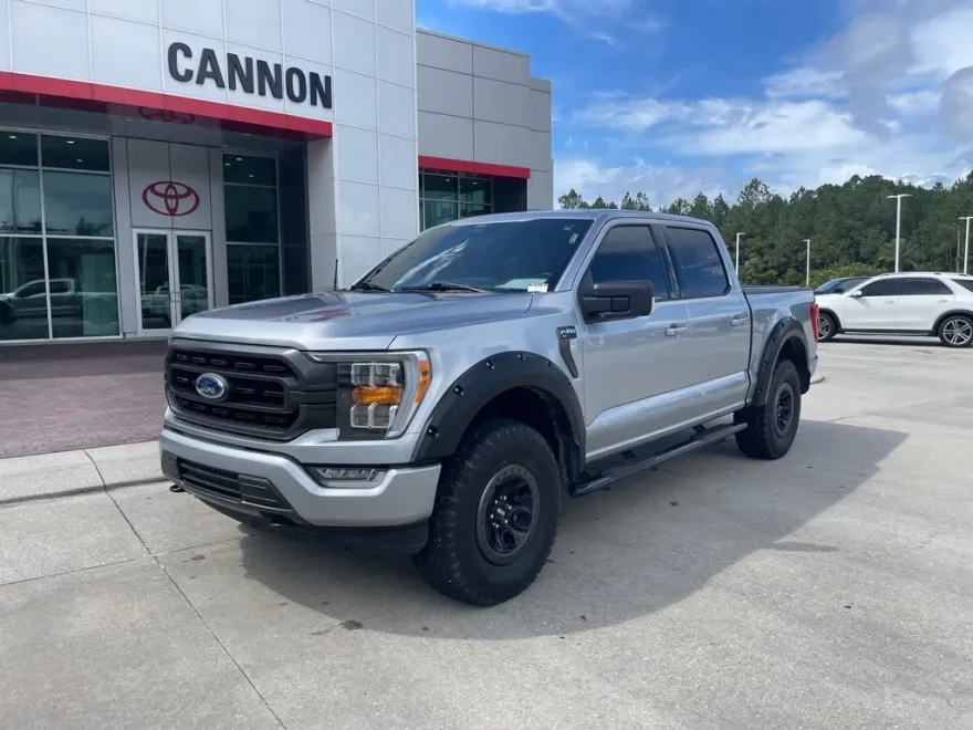 2022 Ford F-150 XLT photo 1