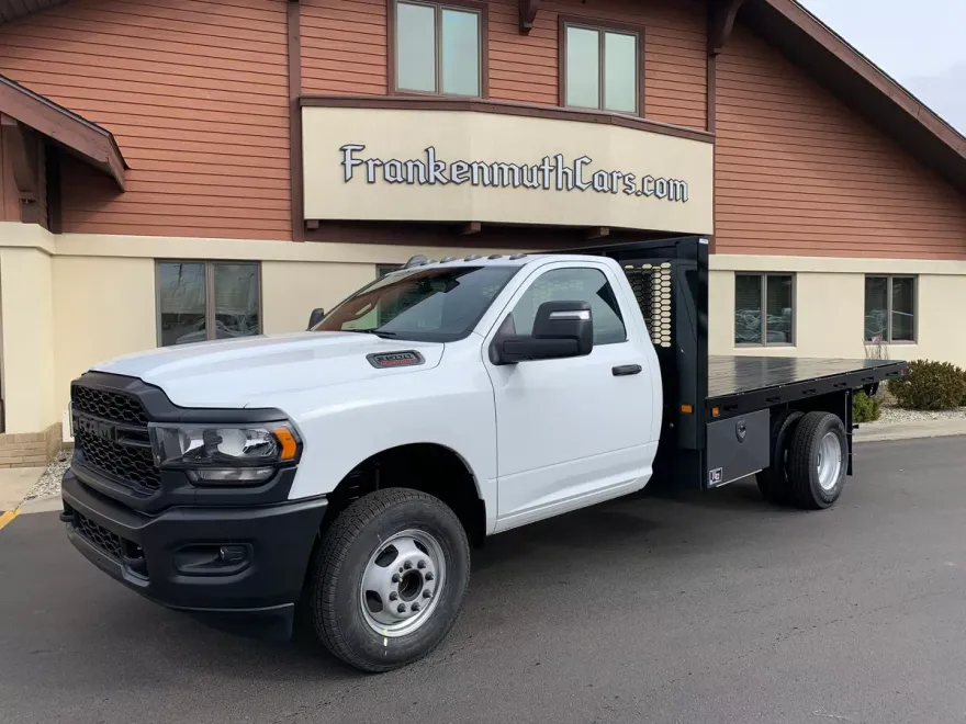2024 Ram 3500 Tradesman photo 1