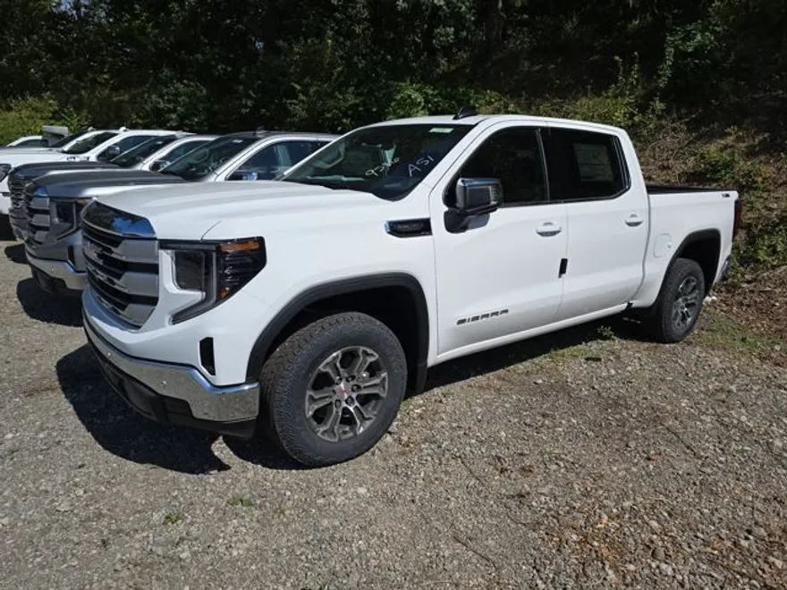 2026 Gmc Sierra 1500 SLE photo 1