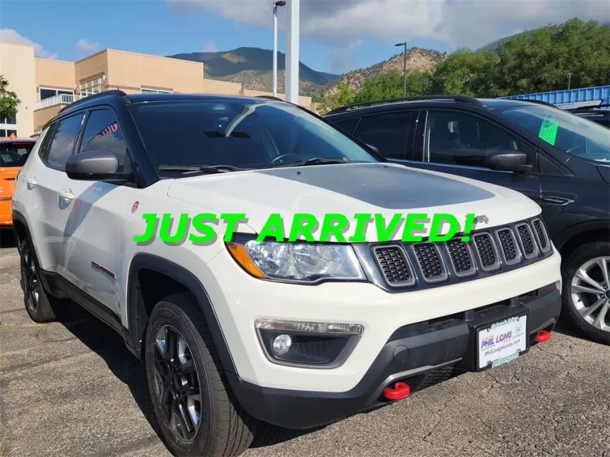 2017 Jeep Compass Trailhawk photo 1