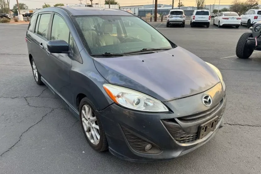 2012 Mazda Mazda5 Grand Touring photo 1